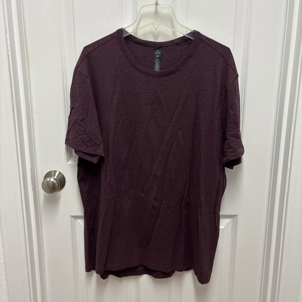 Lululemon‎ Short Sleeve Stretchy Crewneck Shirt Mens Size 2XL Burgundy